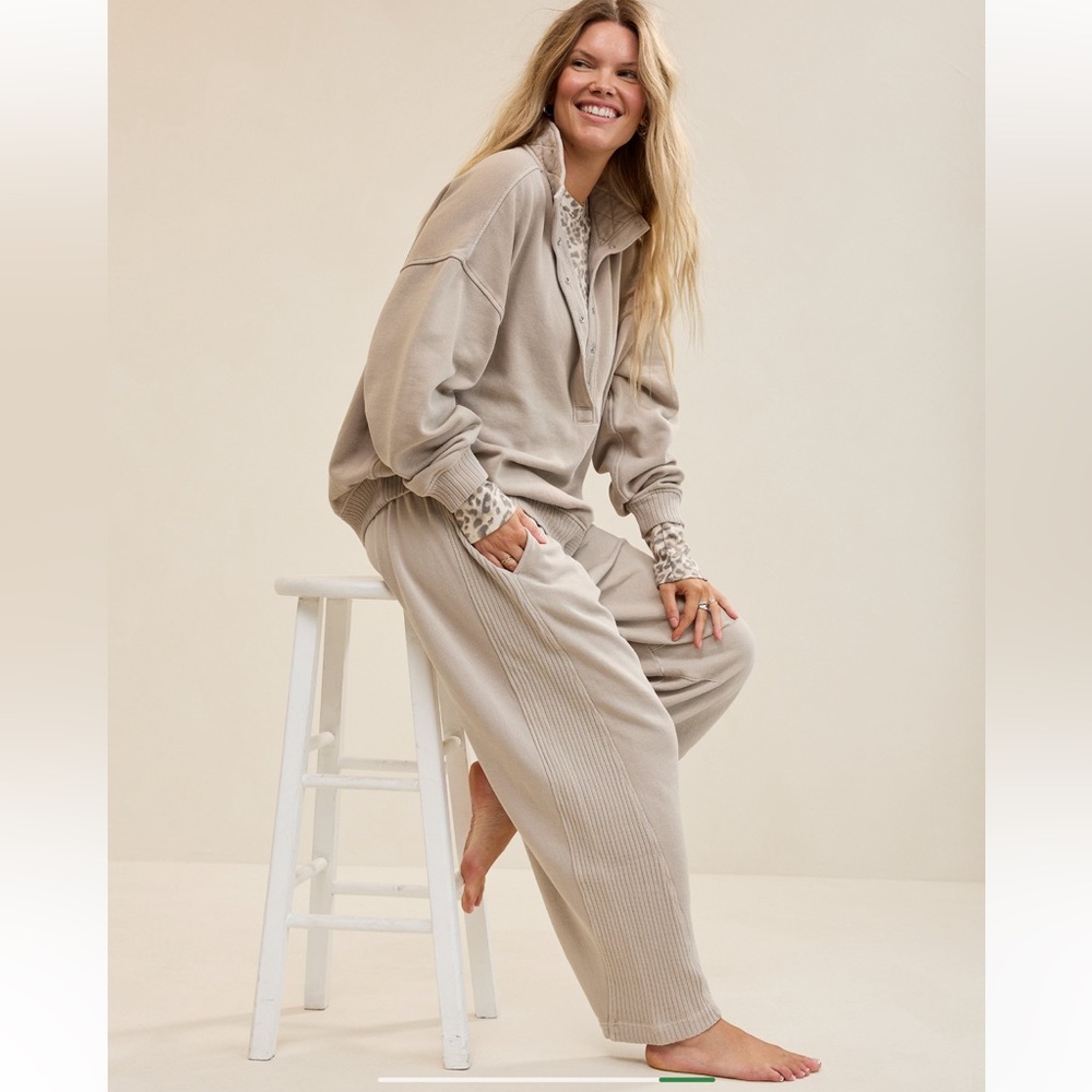 Aerie Oh Snap! Barrel Sweatpants Stone Harbor L